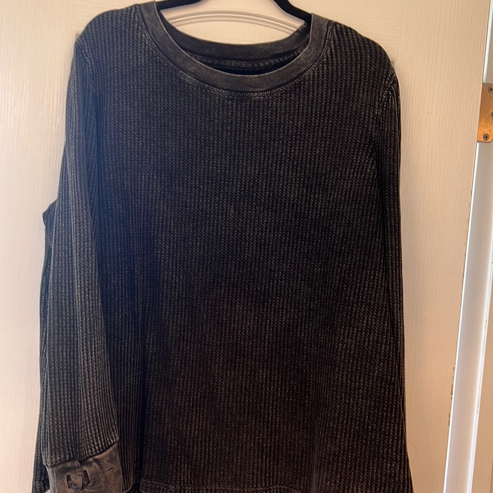 Dark gray washed waffle knit long sleeve shirt